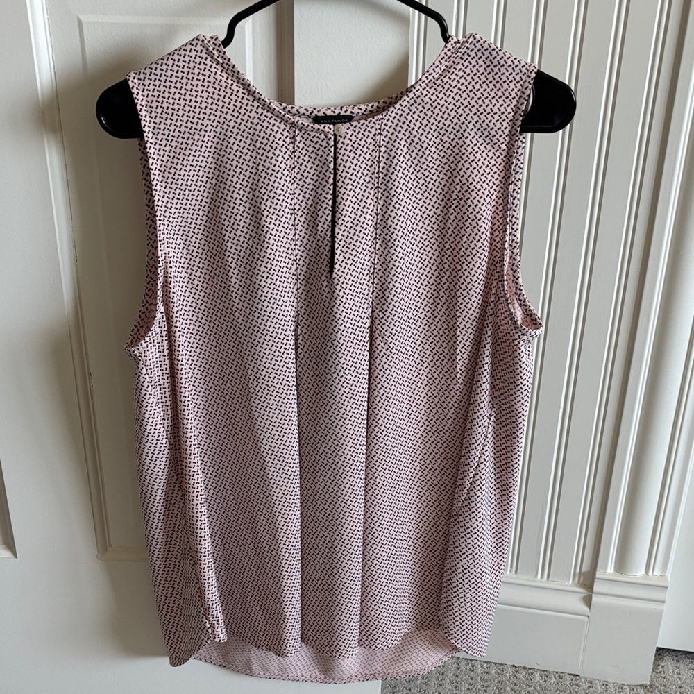 Ann Taylor Pink And Black Patterned Sleeveless Blouse Women’s Size Large